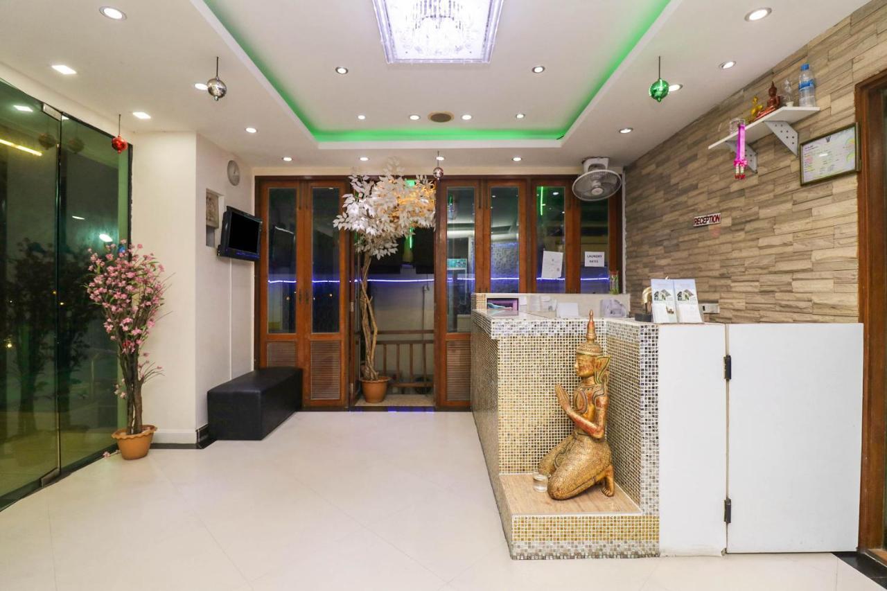 Natural Beach Hotel Патая Екстериор снимка