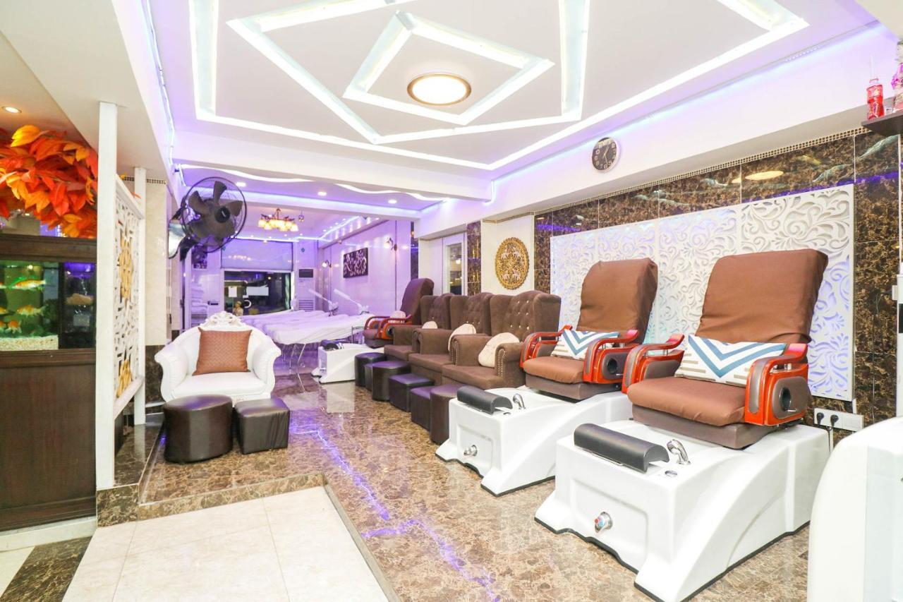 Natural Beach Hotel Патая Екстериор снимка